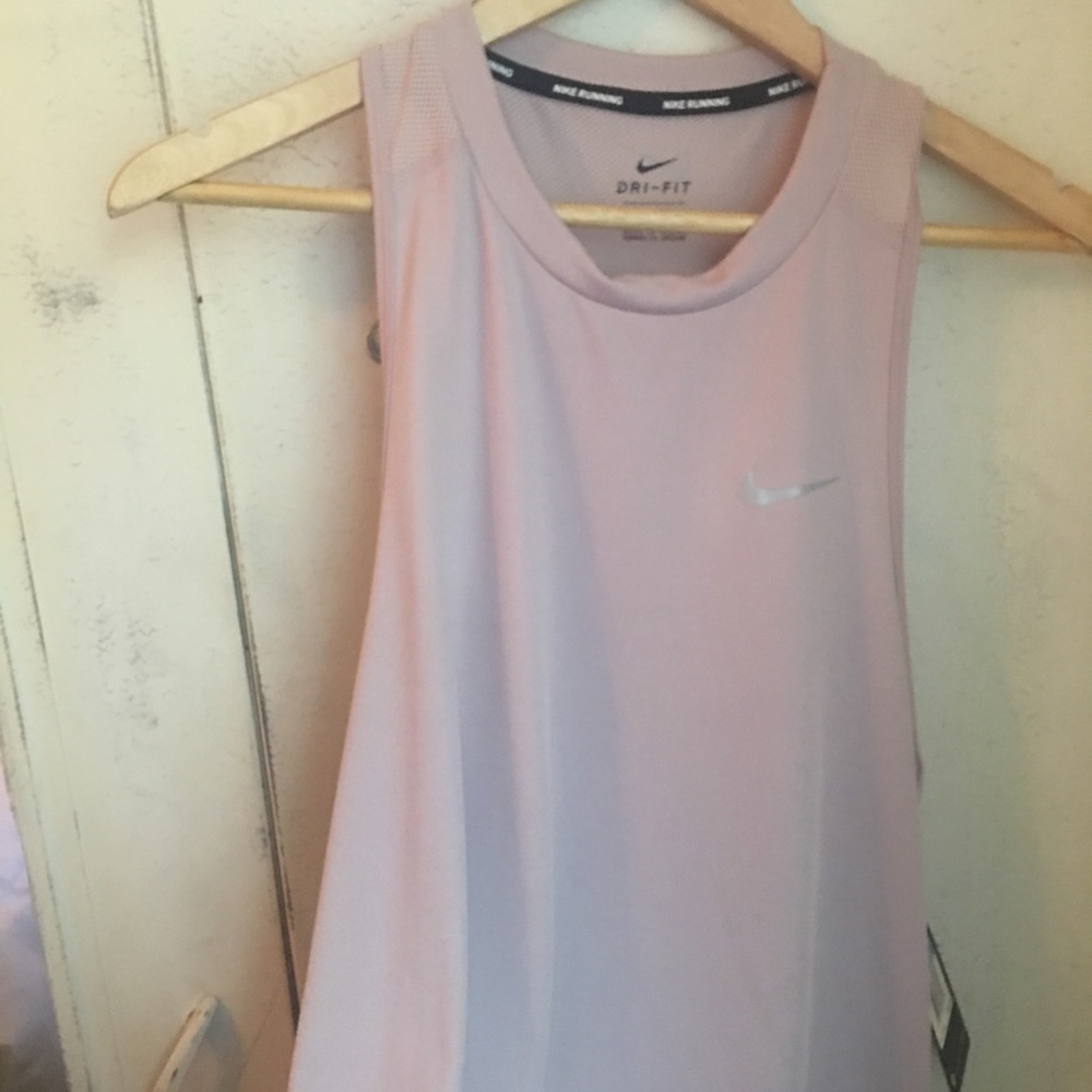 NWT Nike Active Top
